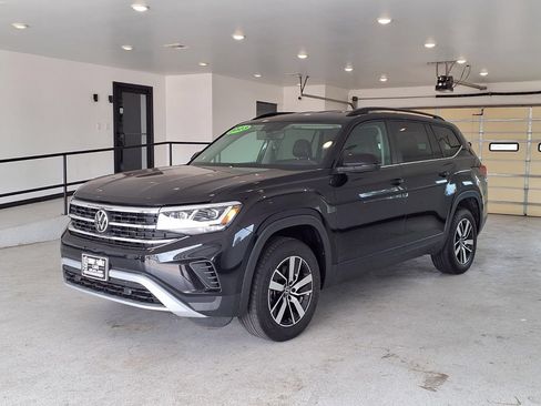 Used 2023 Volkswagen Atlas SE FWD image 15