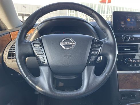 Certified 2023 Nissan Armada SL w/ Captain's Chairs Package image 7