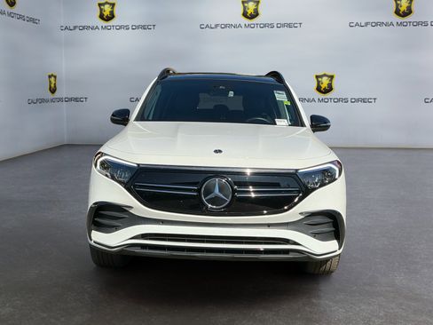 Used 2023 Mercedes-Benz EQB 300 4MATIC SUV image 2