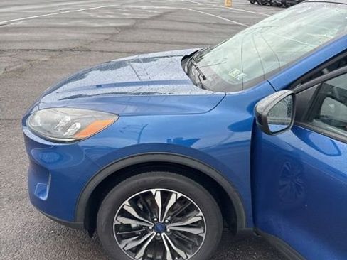 Used 2022 Ford Escape SEL w/ SEL Stealth AWD Package image 9