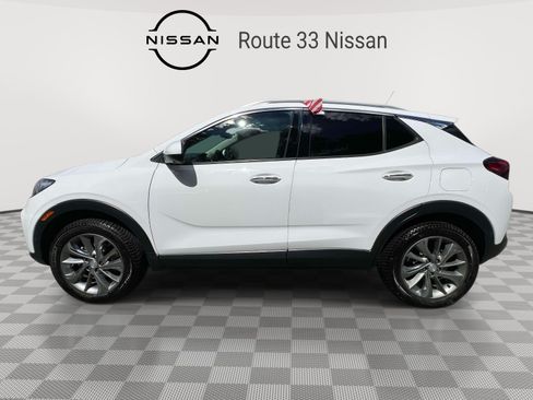 Used 2020 Buick Encore GX Essence w/ Experience Buick Package AWD/4WD image 5