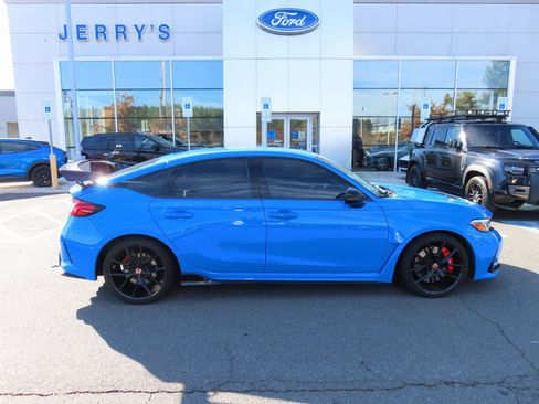 Used 2023 Honda Civic Type R image 4