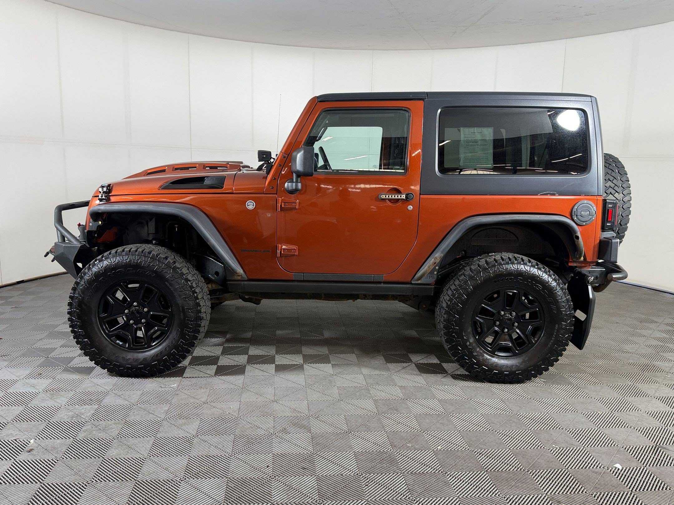 Used 2014 Jeep Wrangler Sport AWD/4WD image 2