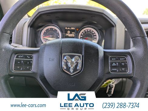 Used 2019 RAM 1500 Express AWD/4WD image 20
