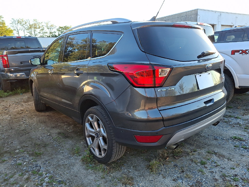 Used 2019 Ford Escape Titanium AWD/4WD image 5