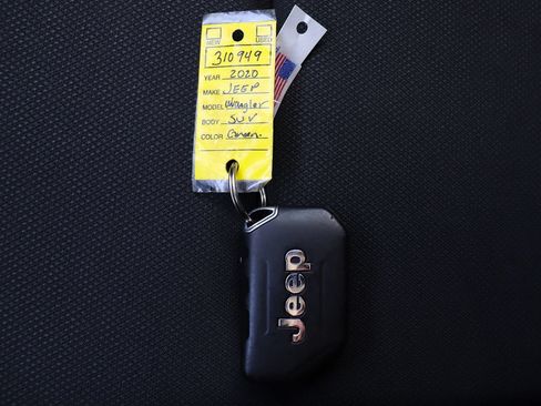 Used 2020 Jeep Wrangler Unlimited Sahara AWD/4WD image 61