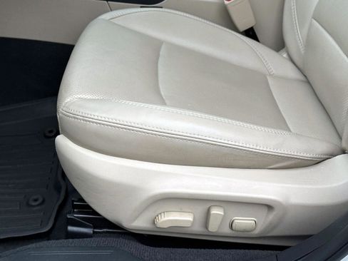 Used 2019 Subaru Outback 2.5i Limited image 23