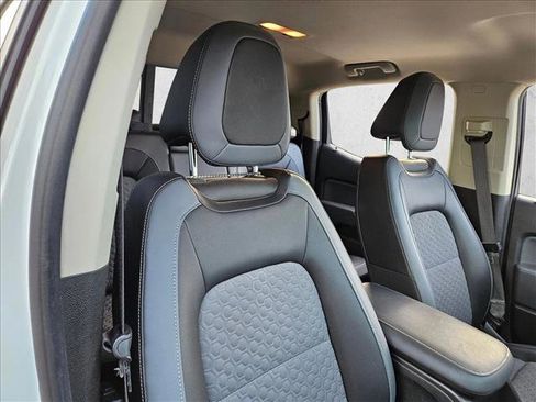 Used 2020 Chevrolet Colorado Z71 image 21