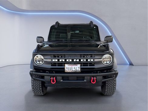 Used 2022 Ford Bronco Black Diamond image 2