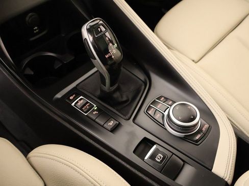 Used 2022 BMW X2 xDrive28i w/ Convenience Package image 9