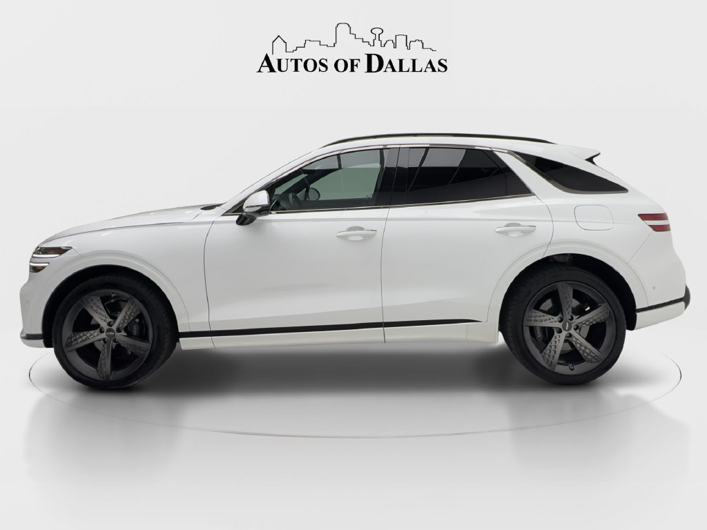 Used 2024 Genesis GV70 3.5T Sport w/ Sport Prestige Package AWD/4WD image 10