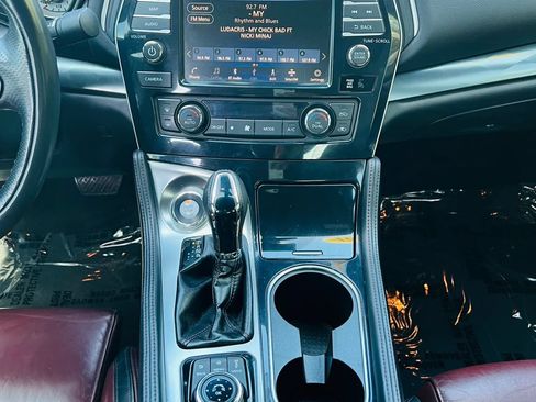 Used 2021 Nissan Maxima Platinum w/ 40th Anniversary Package FWD image 15