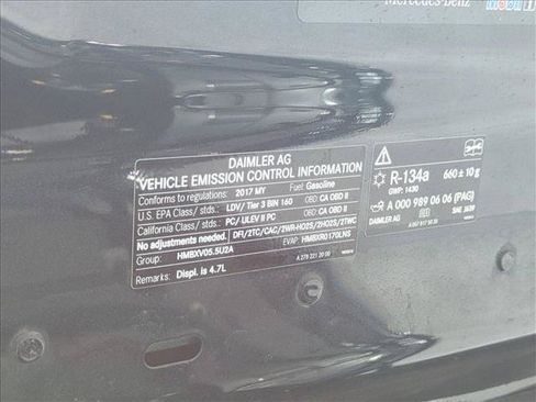 Used 2017 Mercedes-Benz S 550 Sedan image 28