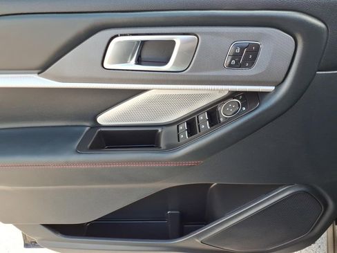 Certified 2025 Ford Explorer ST w/ Sun And Sound Package AWD/4WD image 17