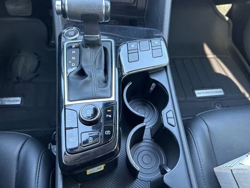 Used 2023 Kia Sportage EX FWD image 32
