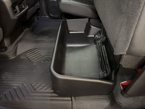 Used 2020 Chevrolet Silverado 1500 LT Trail Boss image 30