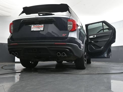 Used 2022 Ford Explorer ST w/ Equipment Group 401A AWD/4WD image 43
