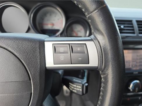 Used 2009 Dodge Challenger SRT8 w/ SRT Option Group II RWD image 33