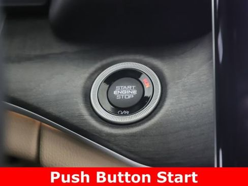 Used 2023 Jeep Grand Cherokee L Limited w/ Luxury Tech Group II image 23