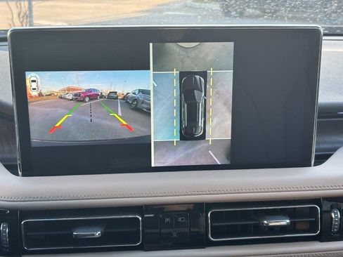 Certified 2022 Lincoln Nautilus Reserve w/ Equipment Group 201A image 23