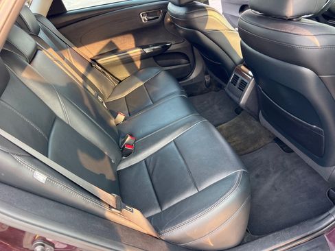 Used 2013 Toyota Avalon image 15