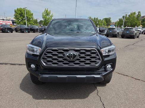 Used 2022 Toyota Tacoma TRD Off-Road w/ Technology Package AWD/4WD image 14
