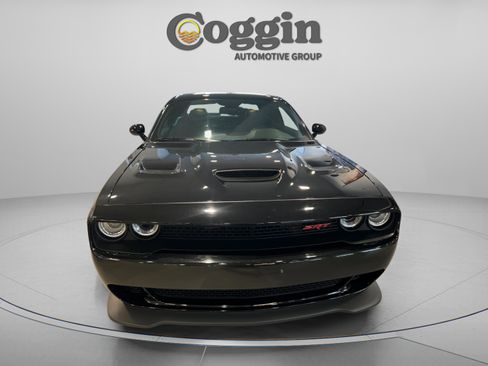 Used 2016 Dodge Challenger SRT Hellcat image 13