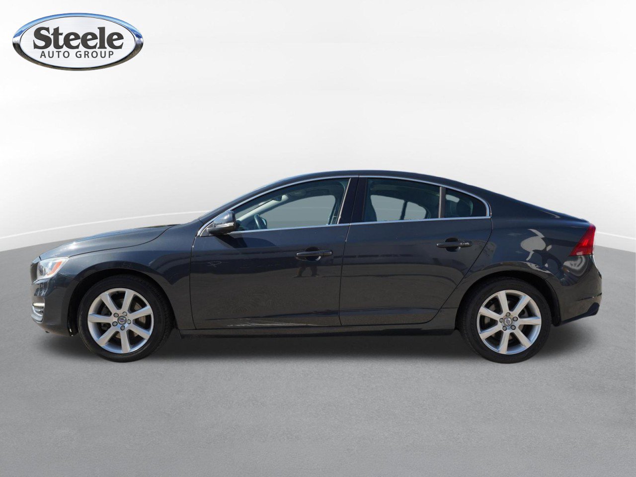 Used 2016 Volvo S60 T5 Premier w/ Convenience Package FWD image 4