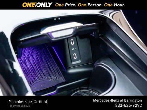 Used 2025 Mercedes-Benz GLC 300 4MATIC image 28
