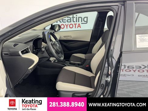 Used 2026 Toyota Corolla LE FWD image 16