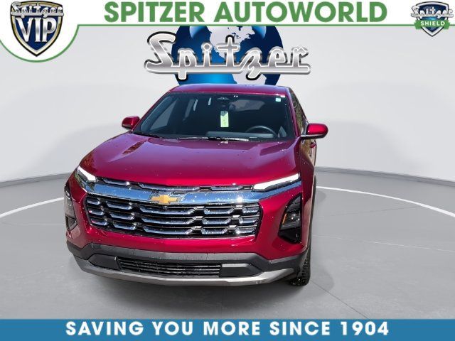 Used 2026 Chevrolet Equinox LT w/ Convenience Package II FWD image 3