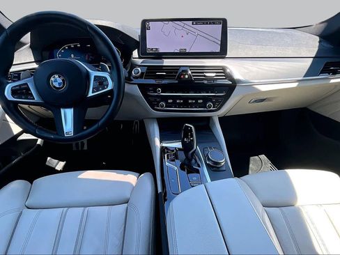 Certified 2023 BMW 540i w/ M Sport Package RWD image 15