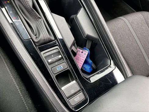 Used 2024 Honda Accord Sport image 32