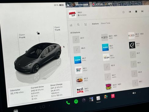 Used 2023 Tesla Model 3 Standard Range RWD image 25