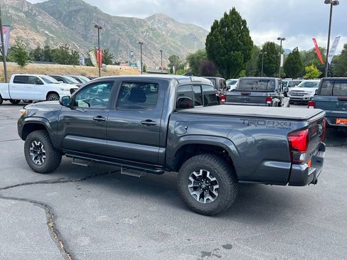 Used 2019 Toyota Tacoma SR w/ SR Convenience Package AWD/4WD image 12