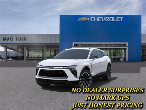 New 2025 Chevrolet Blazer EV RS image 8