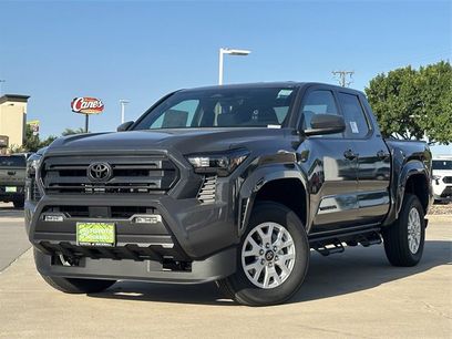 New 2025 Toyota Tacoma SR5