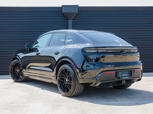 New 2025 Porsche Macan Turbo Electric image 3