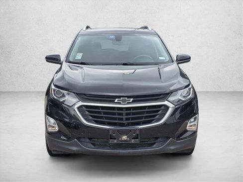 Used 2018 Chevrolet Equinox LT w/ Sun & Infotainment Package image 2