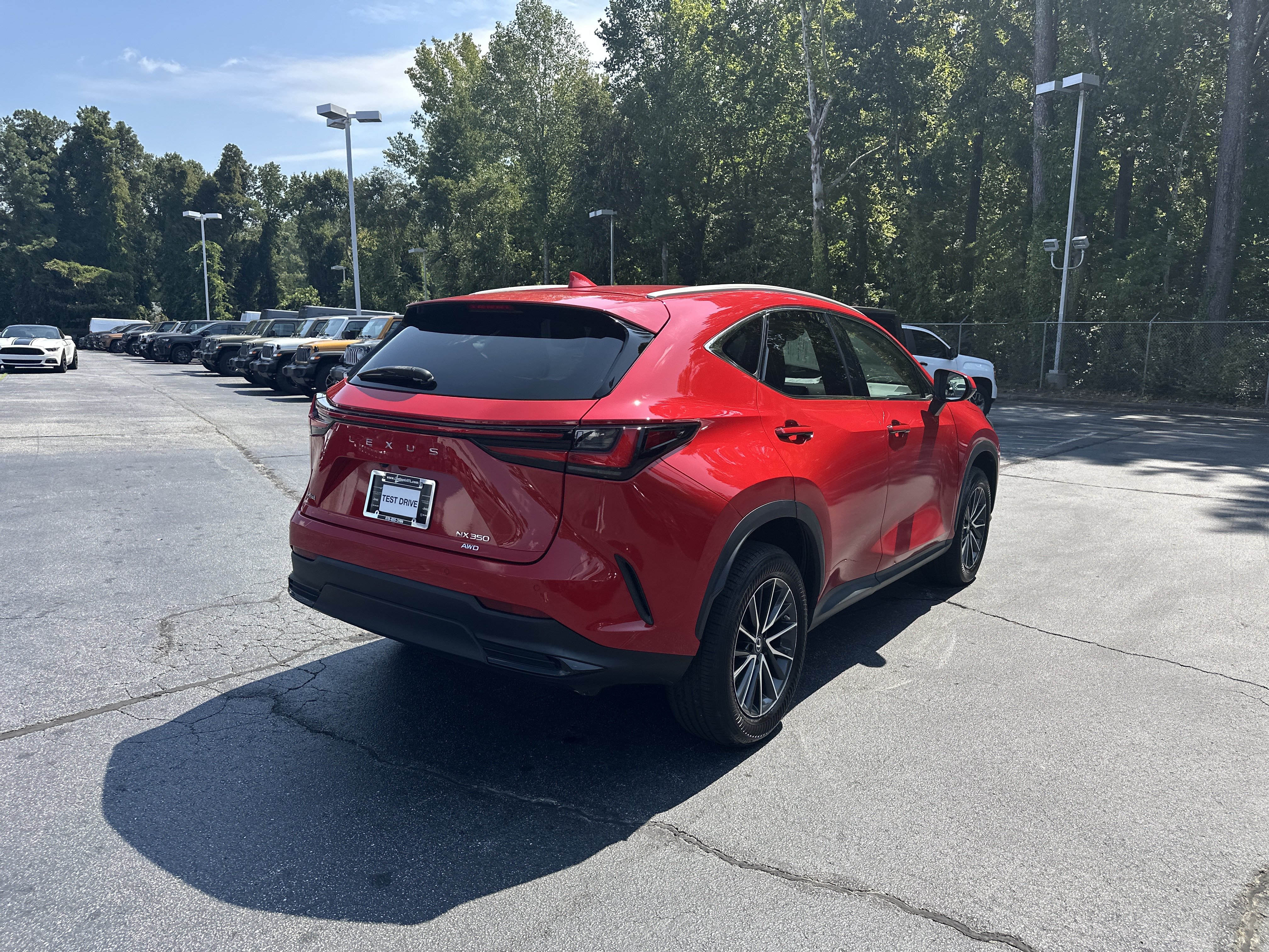 Used 2023 Lexus NX 350 AWD image 9