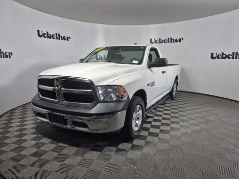 Used 2016 RAM 1500 Tradesman w/ Chrome Appearance Group AWD/4WD image 3