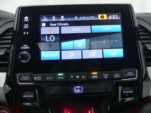 Used 2023 Honda Odyssey Sport image 12