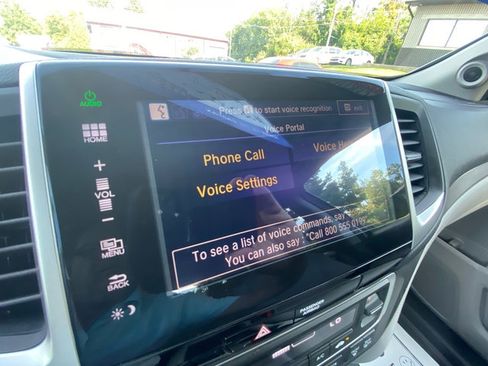 Used 2016 Honda Pilot EX image 34