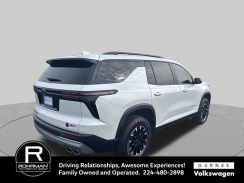 Used 2025 Chevrolet Traverse Z71 w/ LPO, Floor Liner Package AWD/4WD image 10