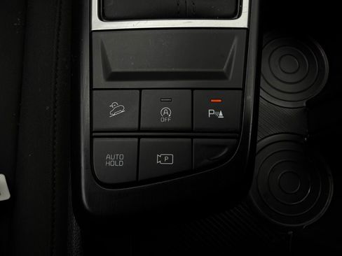 Used 2026 Kia Sportage LX FWD image 20