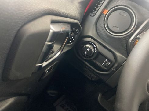 New 2026 Jeep Gladiator Mojave image 39