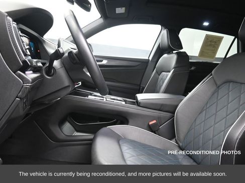 Used 2024 Volkswagen Atlas Cross Sport SEL Premium R-Line image 17
