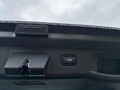 New 2025 Hyundai Tucson SEL image 18