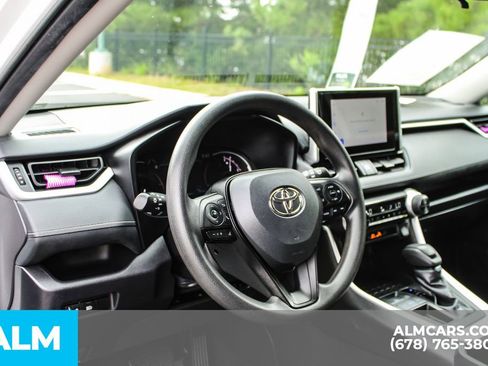 Used 2024 Toyota RAV4 XLE image 24