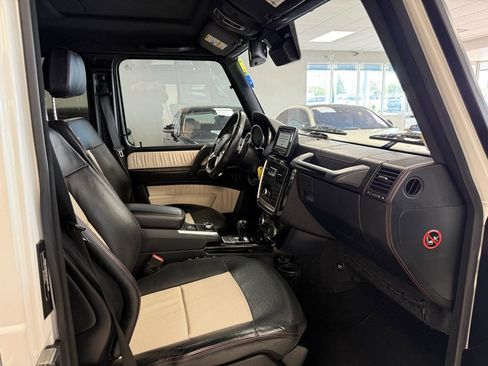 Used 2015 Mercedes-Benz G 550 image 11